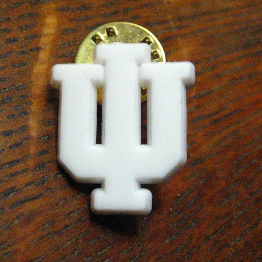🎓 Indiana University Vintage Lapel Pin